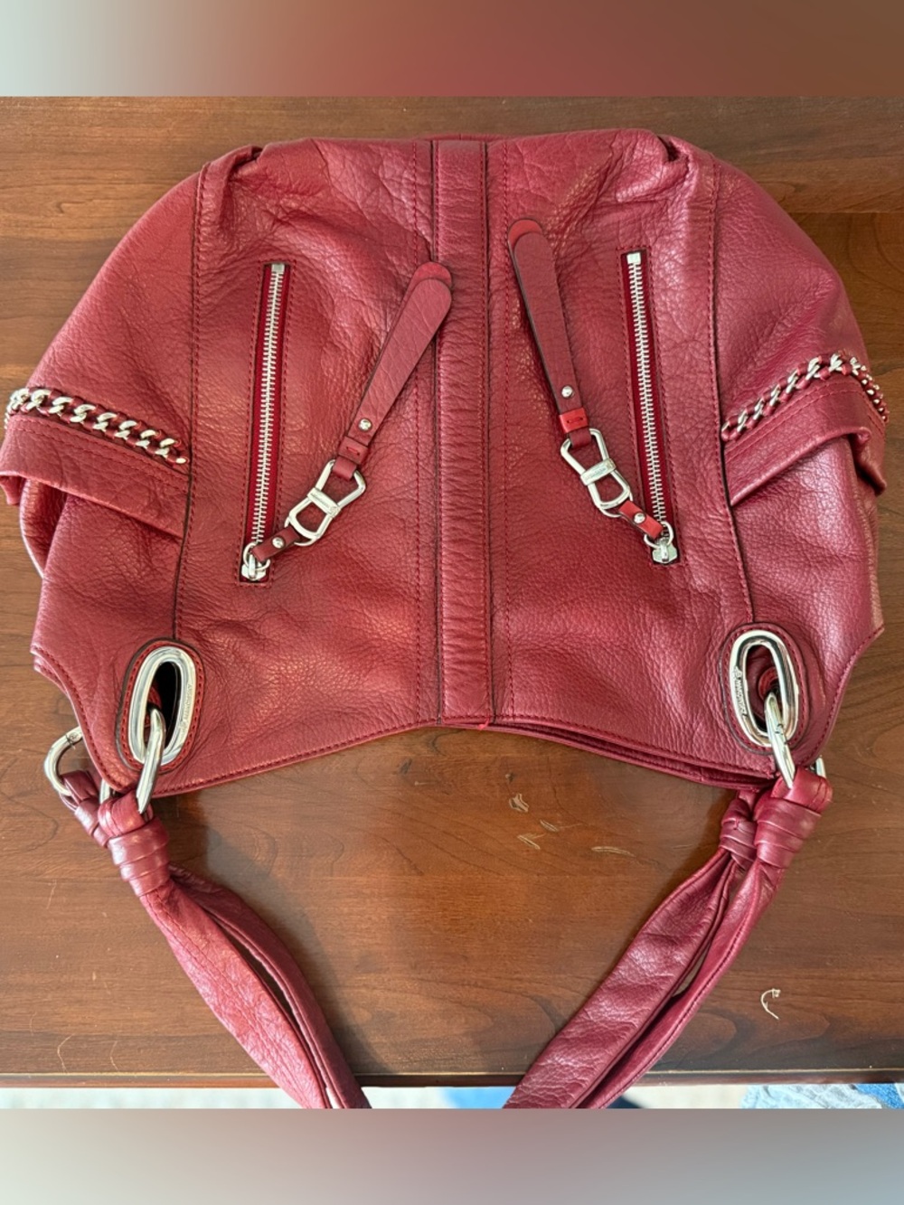 🔥 Y2K Slouchy Red Leather Bag | B. Makowsky | Leopard Lining |
Statement Tote 🔥 - Picture 11 of 15